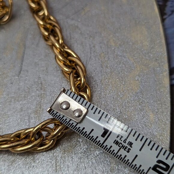 Huge Necklace Chain Links Fancy Design and this is Strong and very Long 44" - Picture 2 of 6